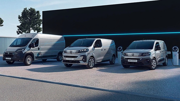 Utilitaires Utilitaire électrique LVE en recharge
